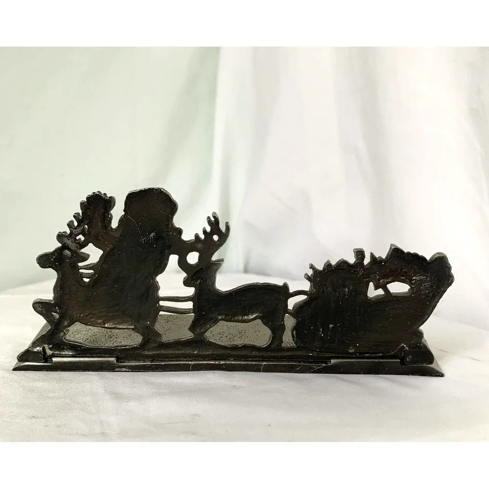 Santa Claus Sleigh Reindeer Stocking Holder Heavy Metal Christmas Mantle Decor